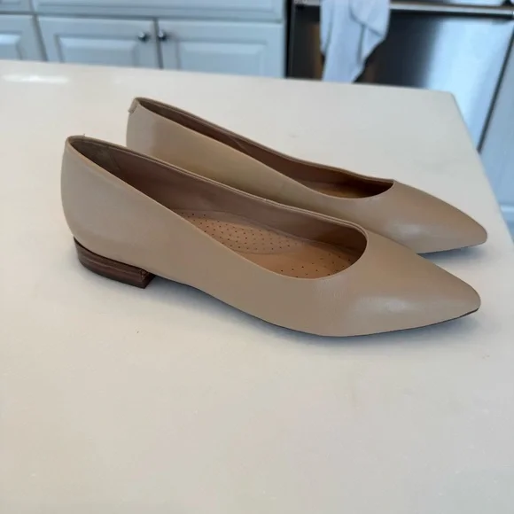 Marc Joseph NY Women’s Pointed Toe FlatsNude Leather Handcrafted Sz 6.5 NEW